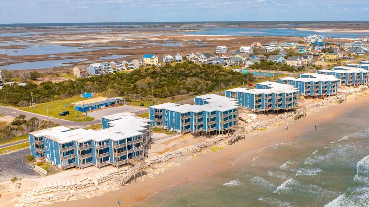 McCutcheon Field Condo | Topsail Reef 117 - BLD 2