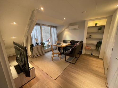Arnhem Apartment | TopSleep Apartments 24-3