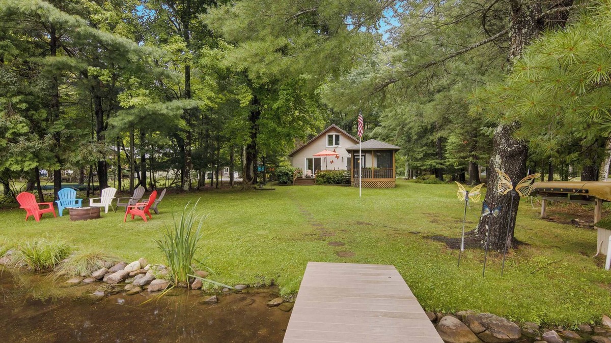 Rapid City House | Torch River Cottage | Boat To Torch Lake | SandBar