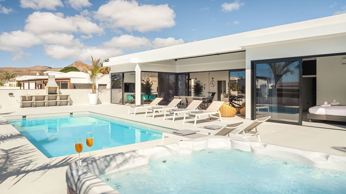Puerto Calero Villa | Toro 1 | 3 bedroom villa where modern elegance meets ultimate relaxation