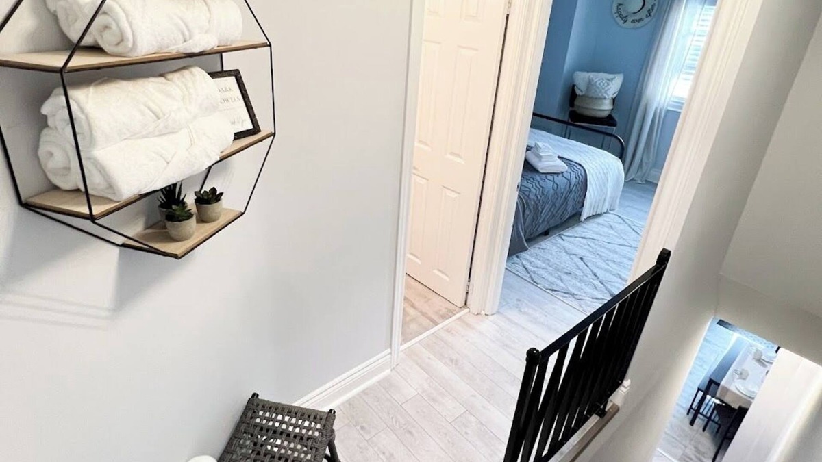 Rockcliffe - Smythe House | Toronto’s St Clair House