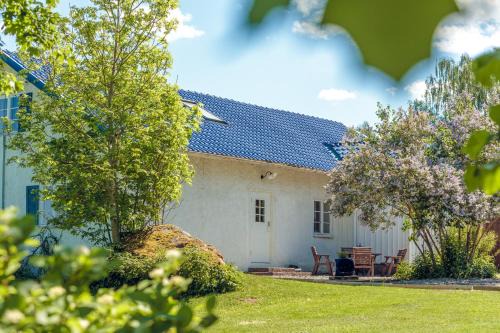 Floby House | Torpa Gård & Ängar