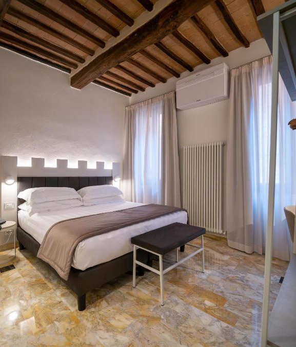 Siena City Centre Hotel | Torre del Fuggisole