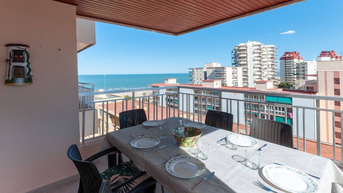 Grau i Platja House | TORRES DEL MAR - Apartment with sea views in Playa de Gandia. Free WiFi
