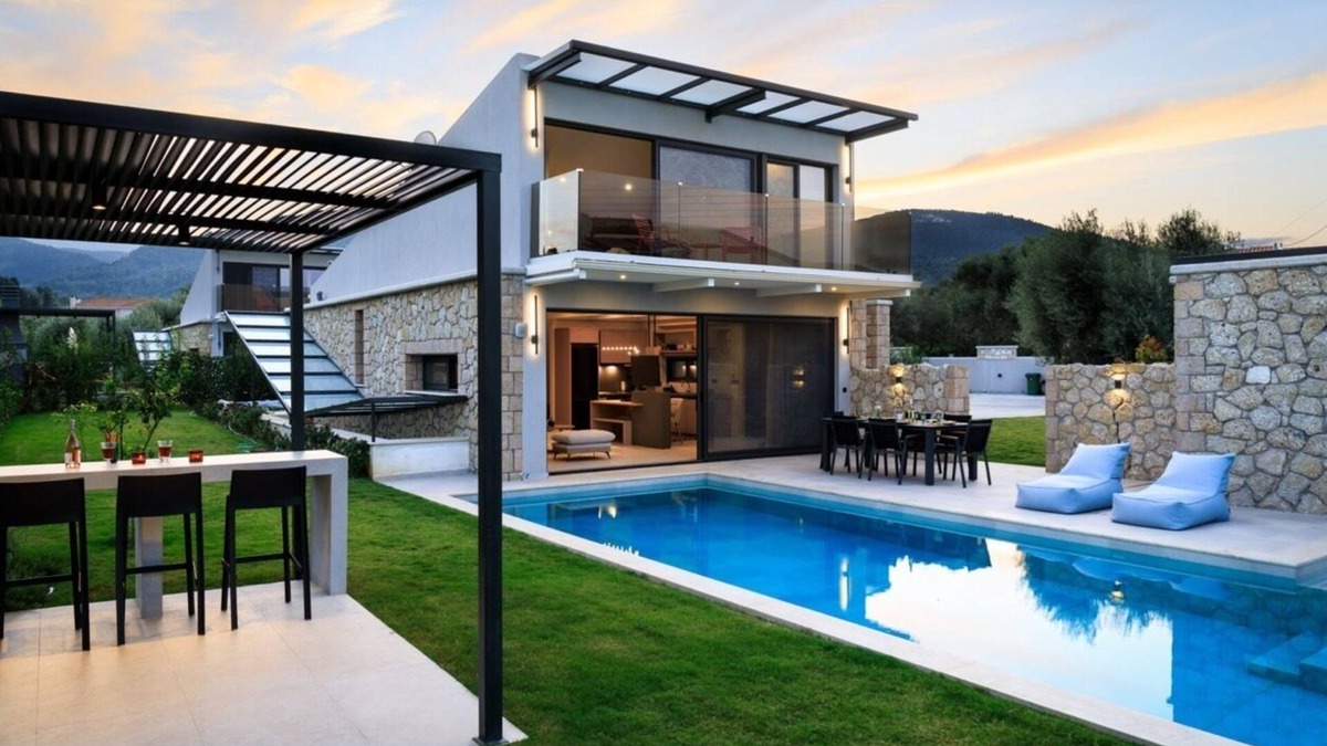 Lygia Villa | Torretta - Ariadne - Four Bedroom Villa, Sleeps 8