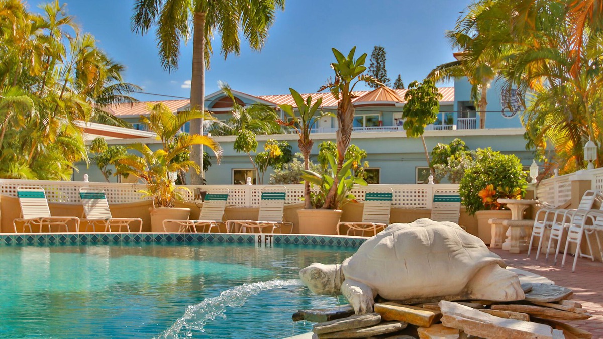 Bradenton Beach Hotel | Tortuga Inn Beach Resort