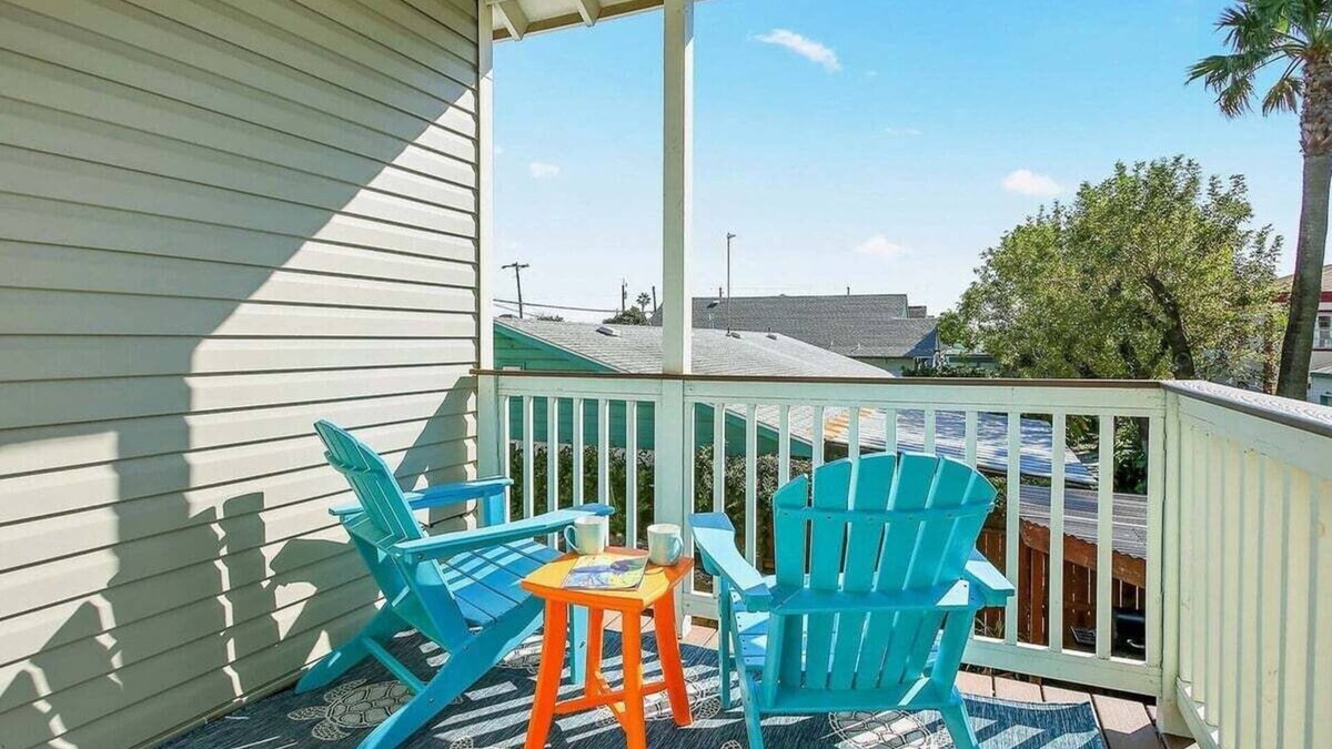 Galveston House | Tortuga Inn