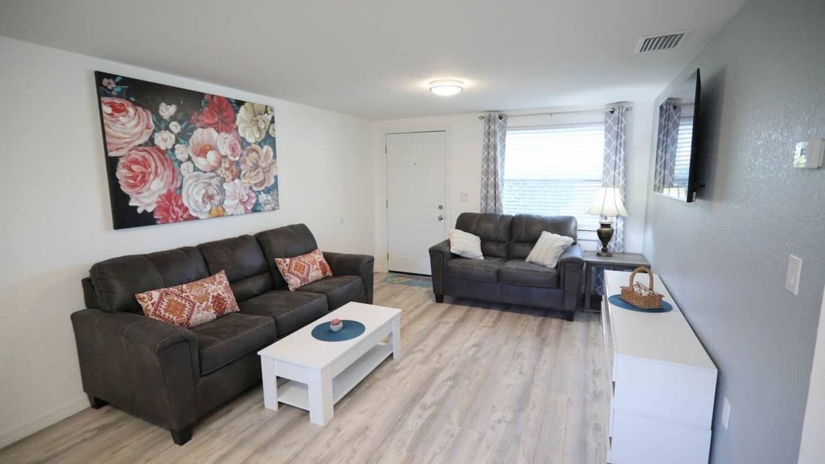 Englewood Apartment | Tortugas Room Manasota Delux Villas