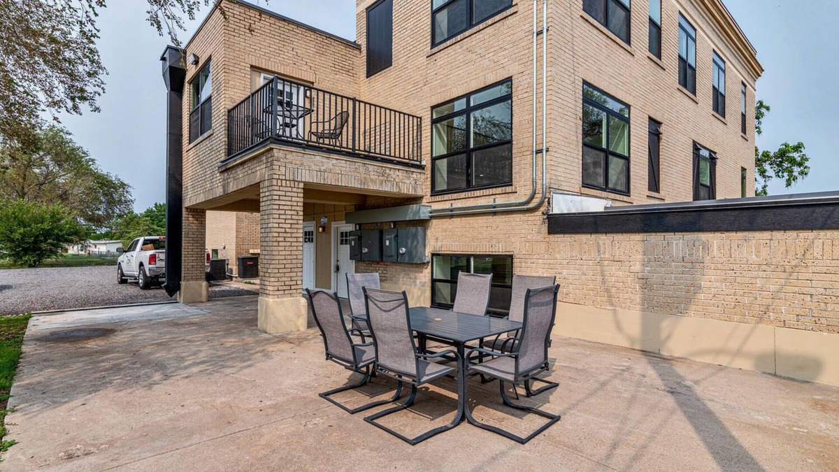 Sterling Apartment | Totally remodeled Studios! #2