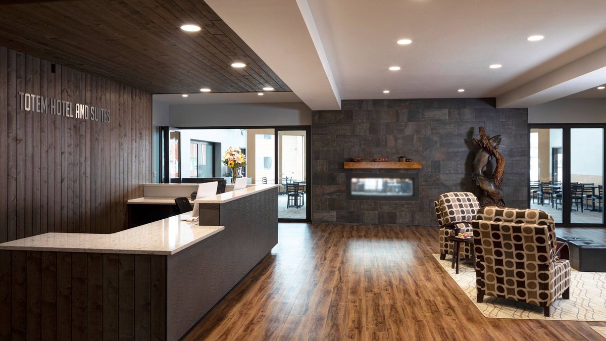 Valdez Hotel | Totem Hotel and Suites