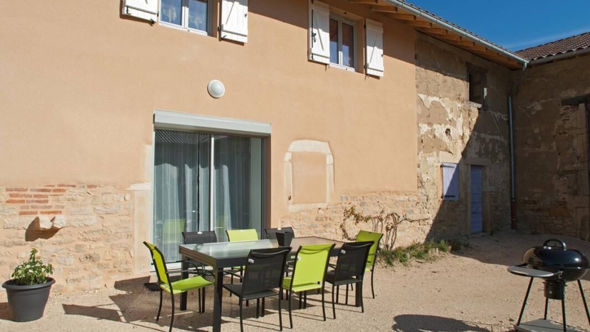 Saint-Benigne House | Tournesol - Saint-benigne