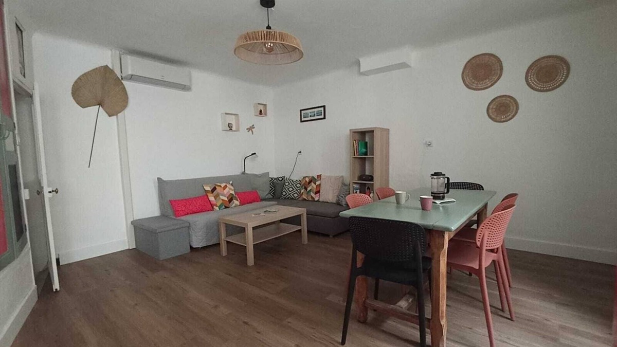 Buis-les-Baronnies House | Town center house, quiet and cozy