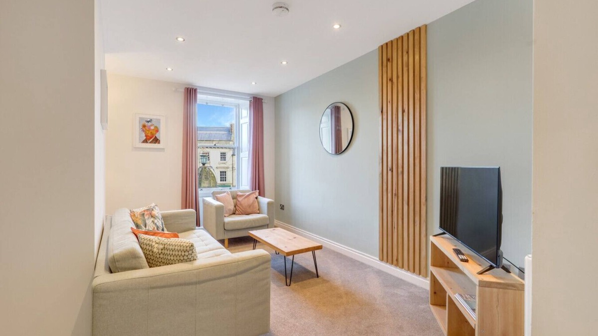 South Charlton Apartment | Town centre apartment