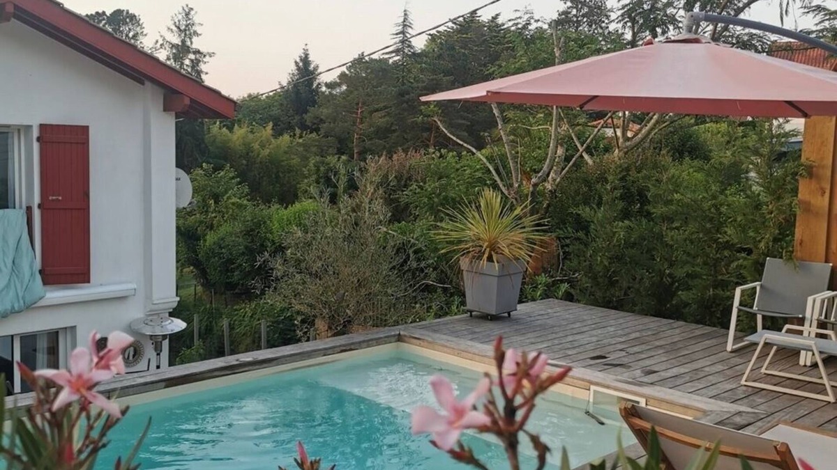Saint-Pierre-d'Irube House | Town house with swimming pool - PAYS BASQUE - close to Bayonne