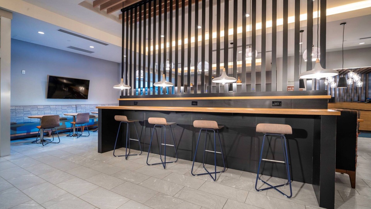 West Main Historic District Hotel | Towneplace Suites By Marriott Louisville Downtown