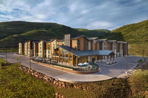 Avon Hotel | TownePlace Suites by Marriott Avon Vail Valley