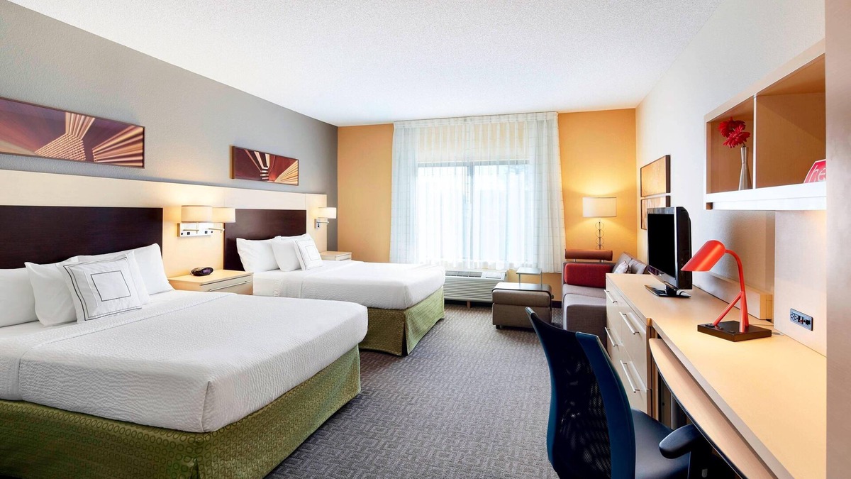 Harrisburg - Hershey Hotel | TownePlace Suites Harrisburg Hershey