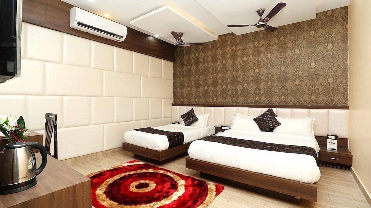 Birgunj Hotel | Townhallpartypalace & hotel peace garden