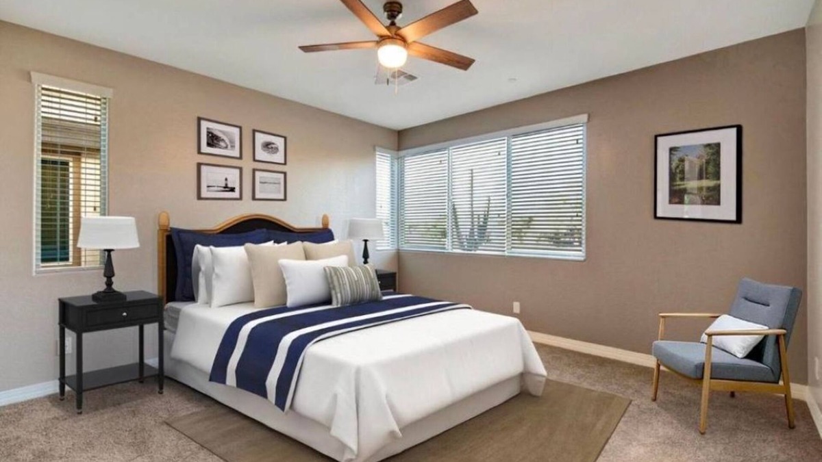 Civic Center Mall House | Townhome in great Scottsdale location