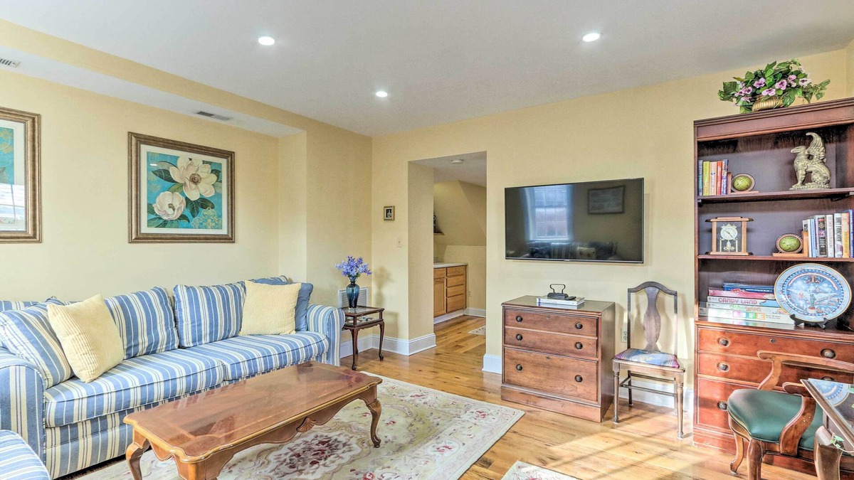 Leesburg's Old and Historic District House | Townhome in Leesburg Historic District!