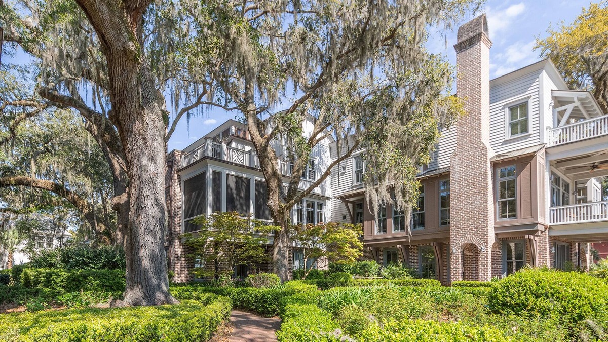 Palmetto Bluff House | Townhome in Wilson Village, May River Views/Pools/Restaurants