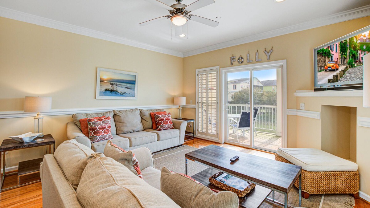 Waters Edge Villa | Townhome with marsh/river views & community pool/fishing pier!