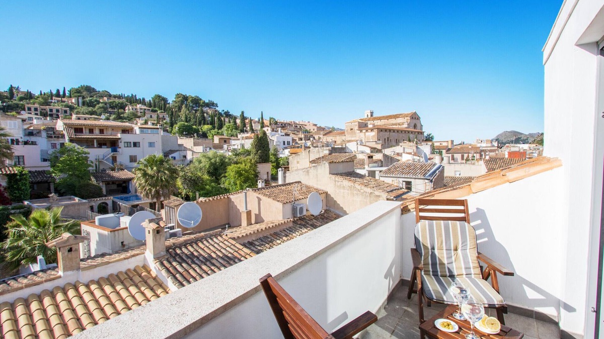 Pollensa Ski Chalet | Townhouse Calvari in Pollensa By home villas 360