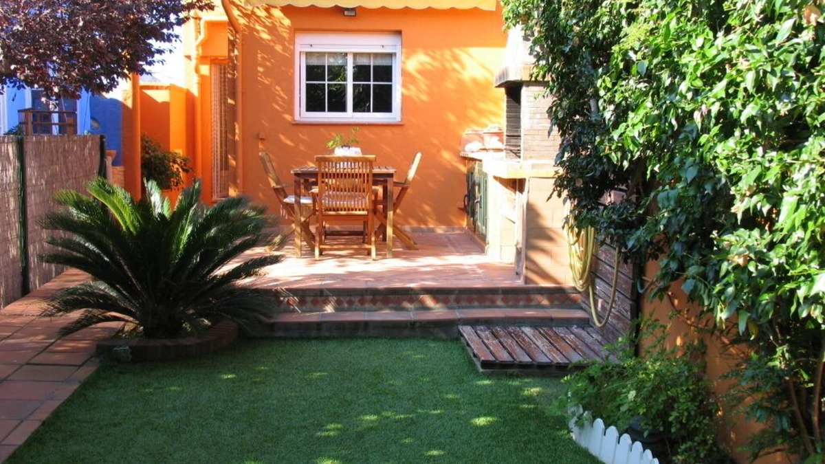 Palafrugell House | Townhouse-