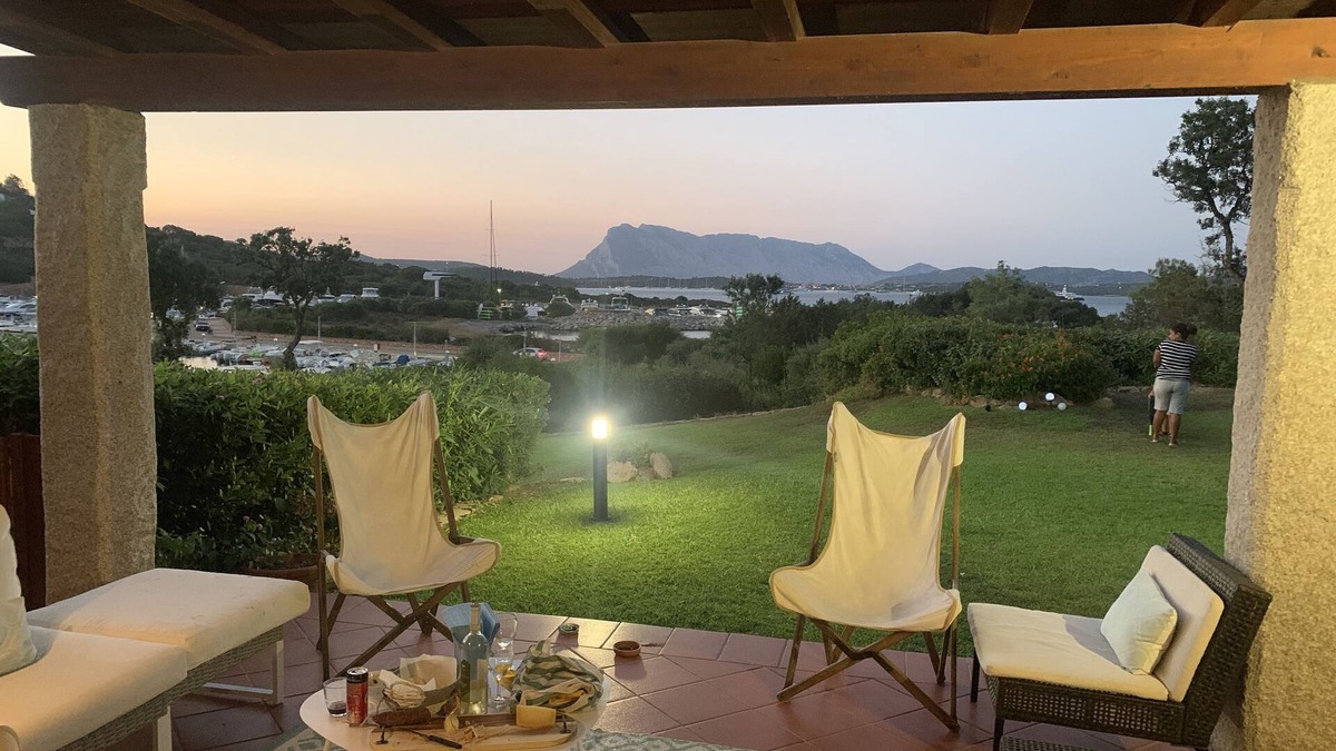 Puntaldia House | Townhouse in residential complex with sea and beach view