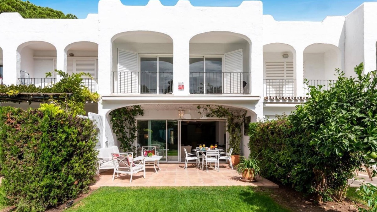 Marbella Cottage | Townhouse in Peña Blanca for 6 people | Nueva Andalucia