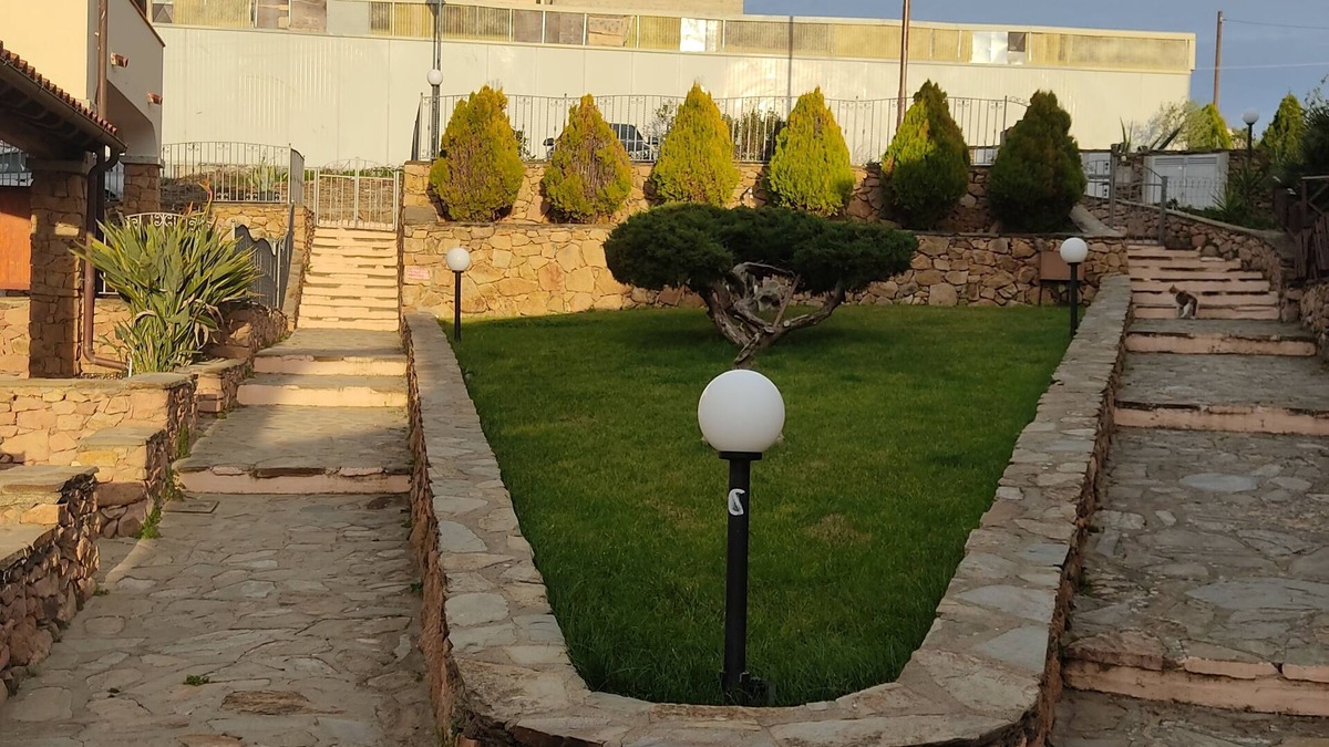 Limpiddu House | townhouse