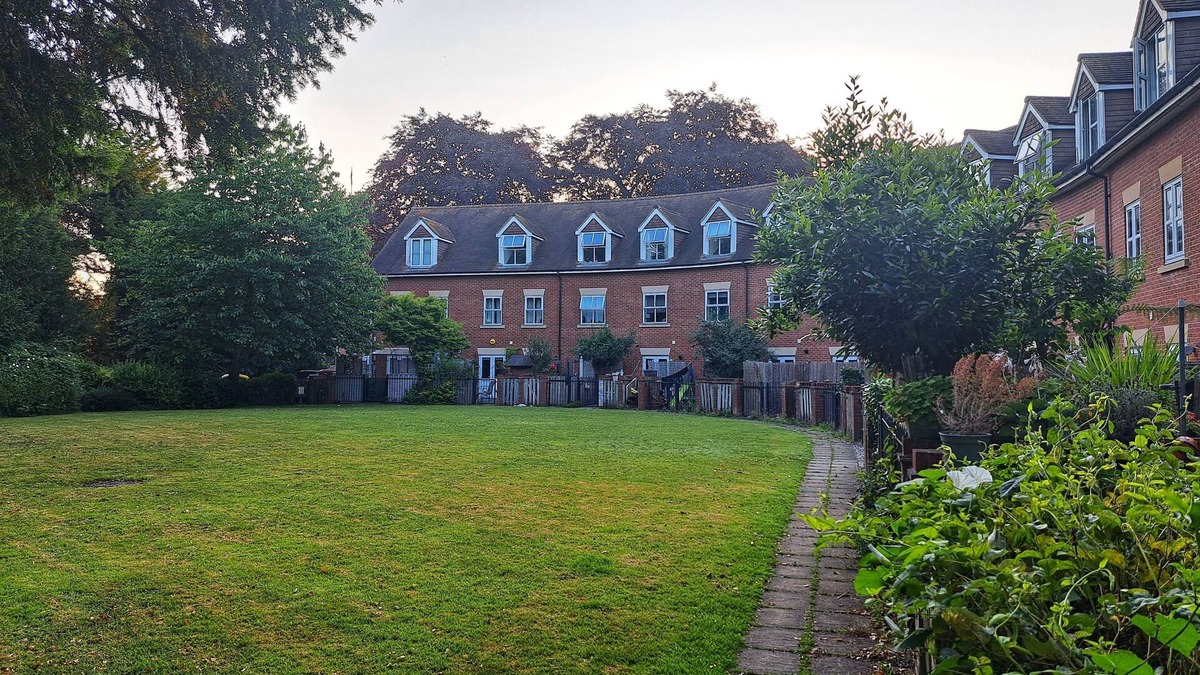 Westbury House | Townhouse near to Longleat and Frome