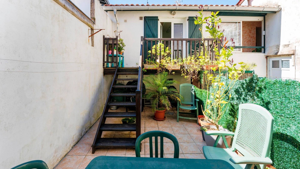 Saint-Jean-de-Luz City Center House | Townhouse with Private Courtyard, Close to Beach and Downtown Saint-Jean-de-Luz