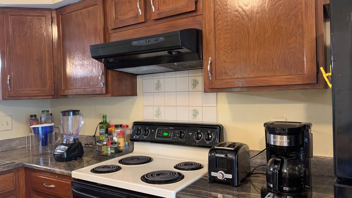 Newington House | Townhouse with free parkingnn