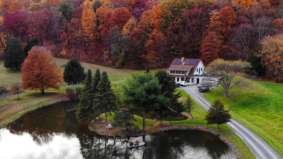 Saugerties Other | Toymaker Farm: Bright Private Oasis in Saugerties