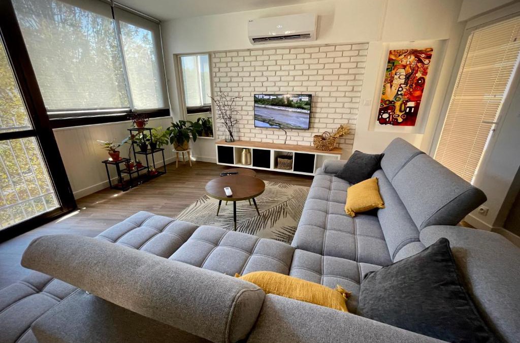 La Gare Apartment | Très bel appartement central, au calme avec balnéo