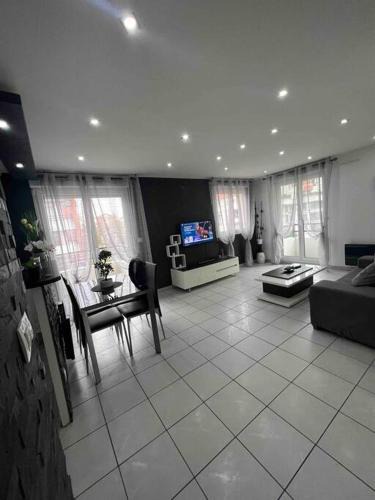 Lognes Apartment | Très bel appartement entre Paris et Disneyland