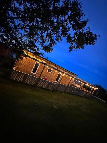 Llanasa House | Tracey’s Hideaway - with hot tub & amazing views