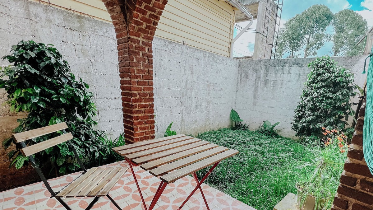 Del Cerrillo Apartment | Traditional apt with garden, chimney, parking and good Wifi next to center