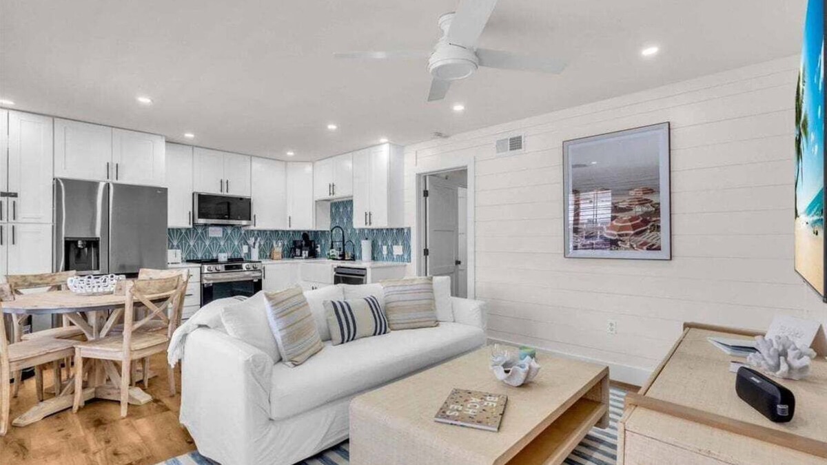 Whitney Beach Condo | Tradewinds Cottage 14 - Completely Renovated Beach/Pool Access