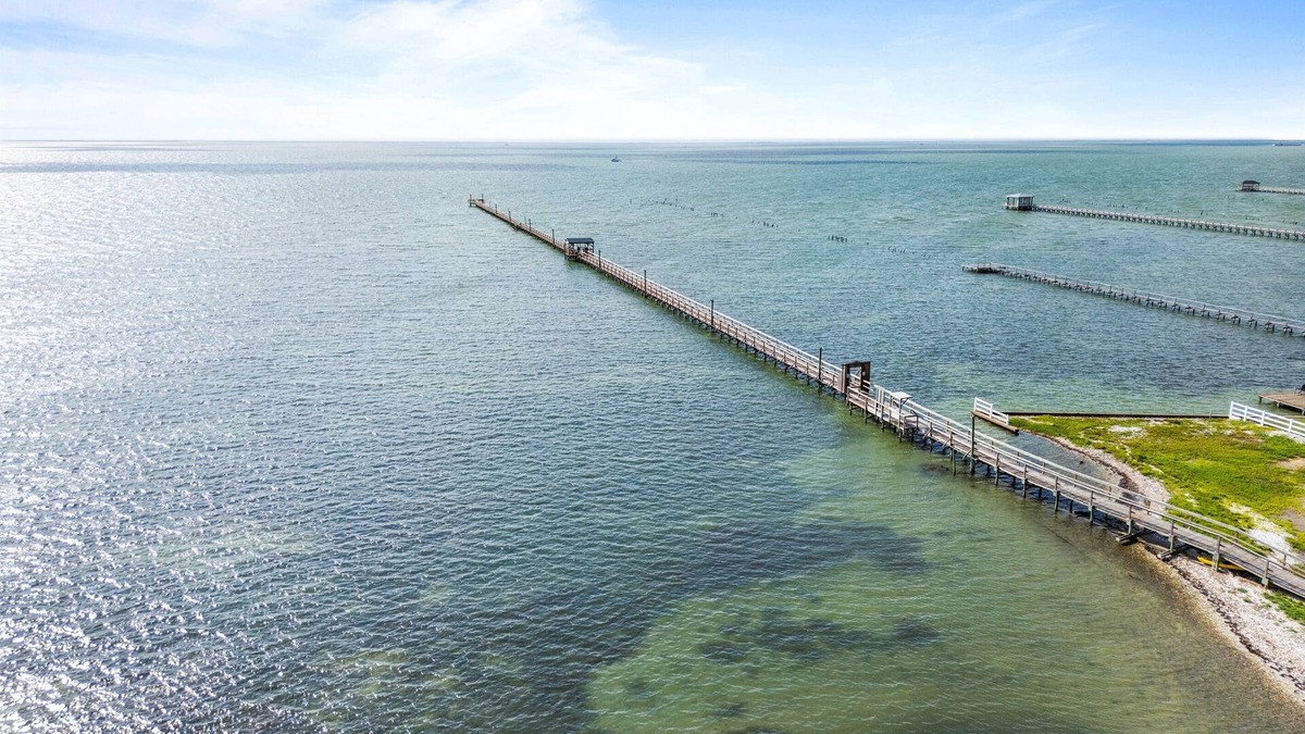 Rockport House | Tradewinds - Laguna Reef Waterfront Condo unit 305