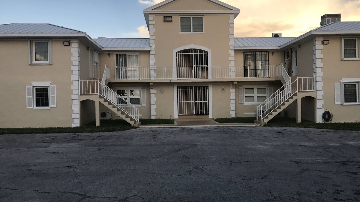 Bahamas Terrace Condo | Tradewinds Vacation Condo