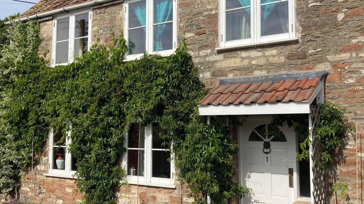 Stanton Drew Cottage | Traditional Country Cottage