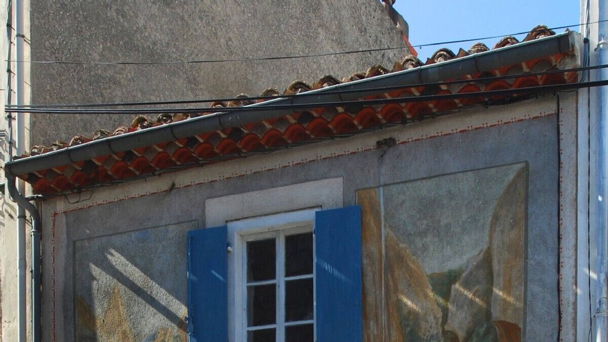 Quillan Cottage | Traditional house in hill village
