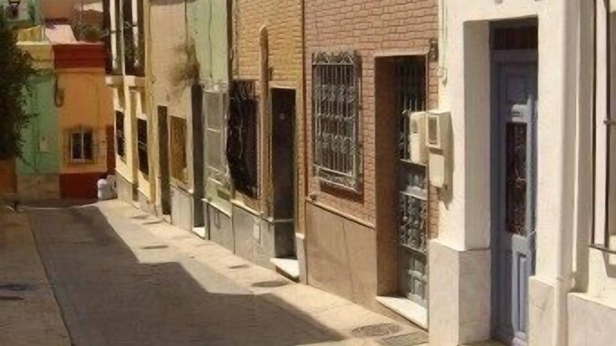 Almeria Centro House | Traditional house in historical district close to the harbour and the castle