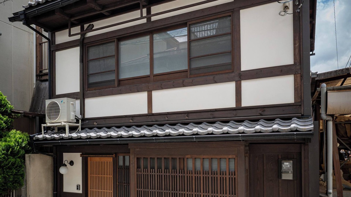 Nishijin House | Traditional House in the center of Kyoto