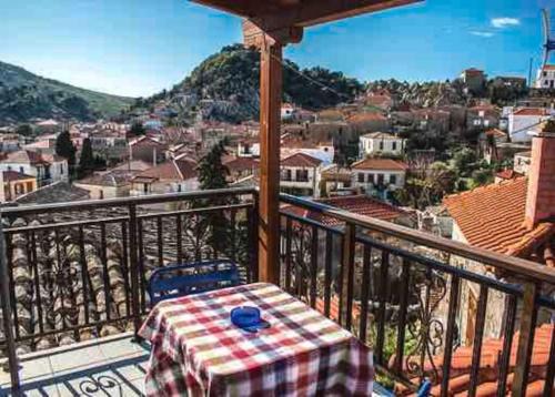 Kontias House | Traditional stone-built house with great view