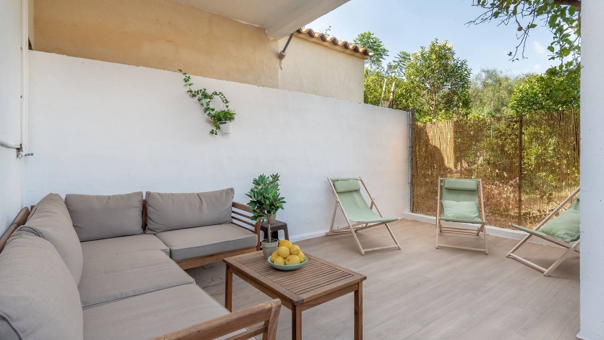 Soller House | Traditional townhouse, beautifully modernised with Balcony, Terrace, Air Conditioning & Wi-Fi