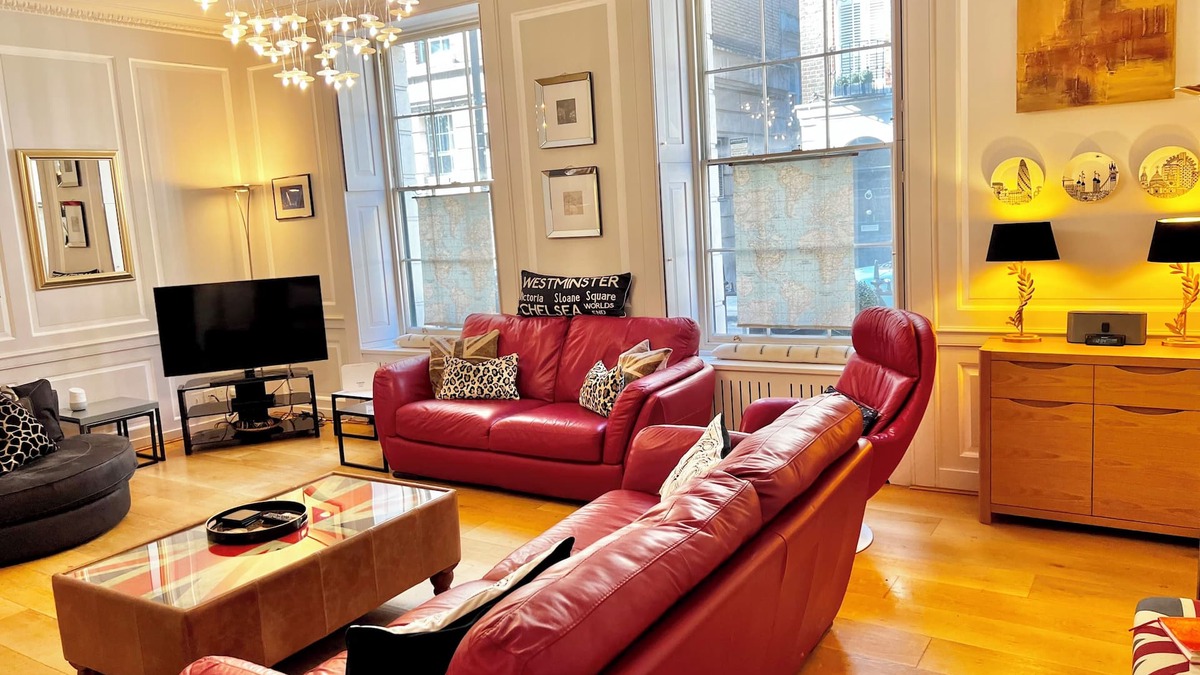 London City Centre Apartment | Trafalgar Square flat (Central London)