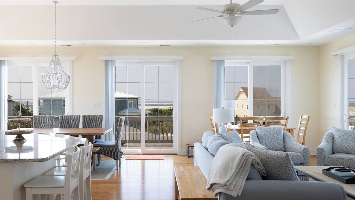 The Point House | Traigh Point: Oceanview and Soundview, 4BR, 3.5BA, Elevator!